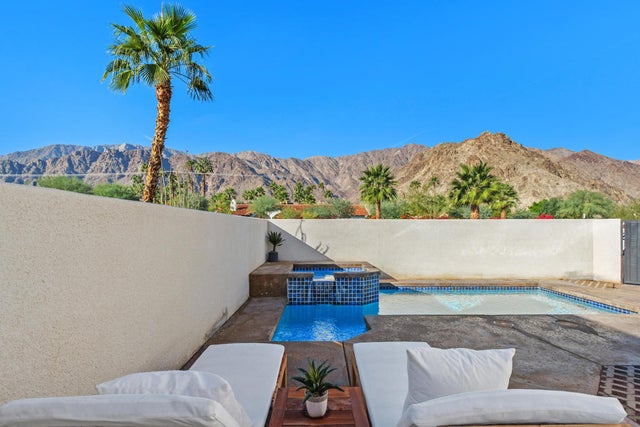 51220 Avenida Carranza, La Quinta