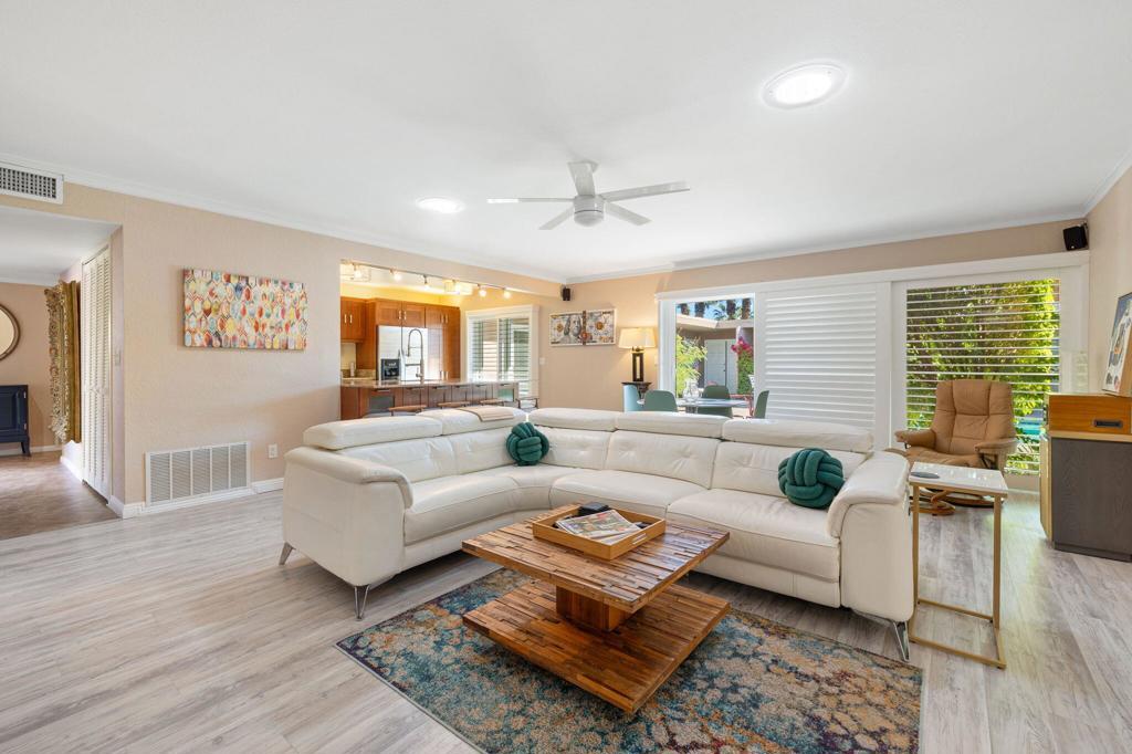 Photo of Listing #219139258DA