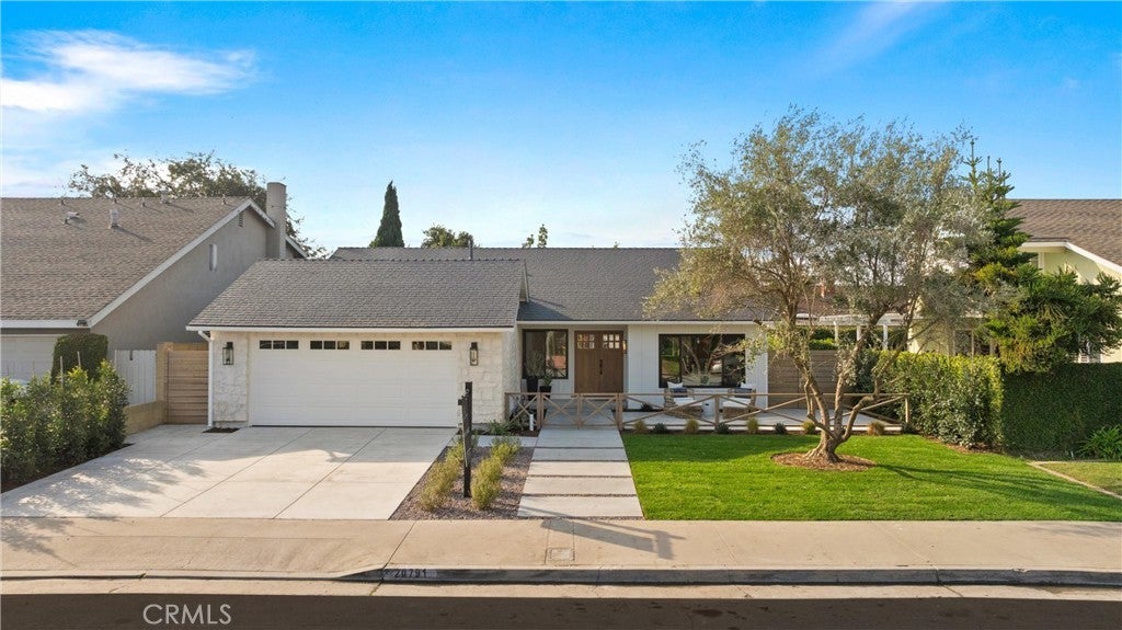 Photo of Listing #OC25266831