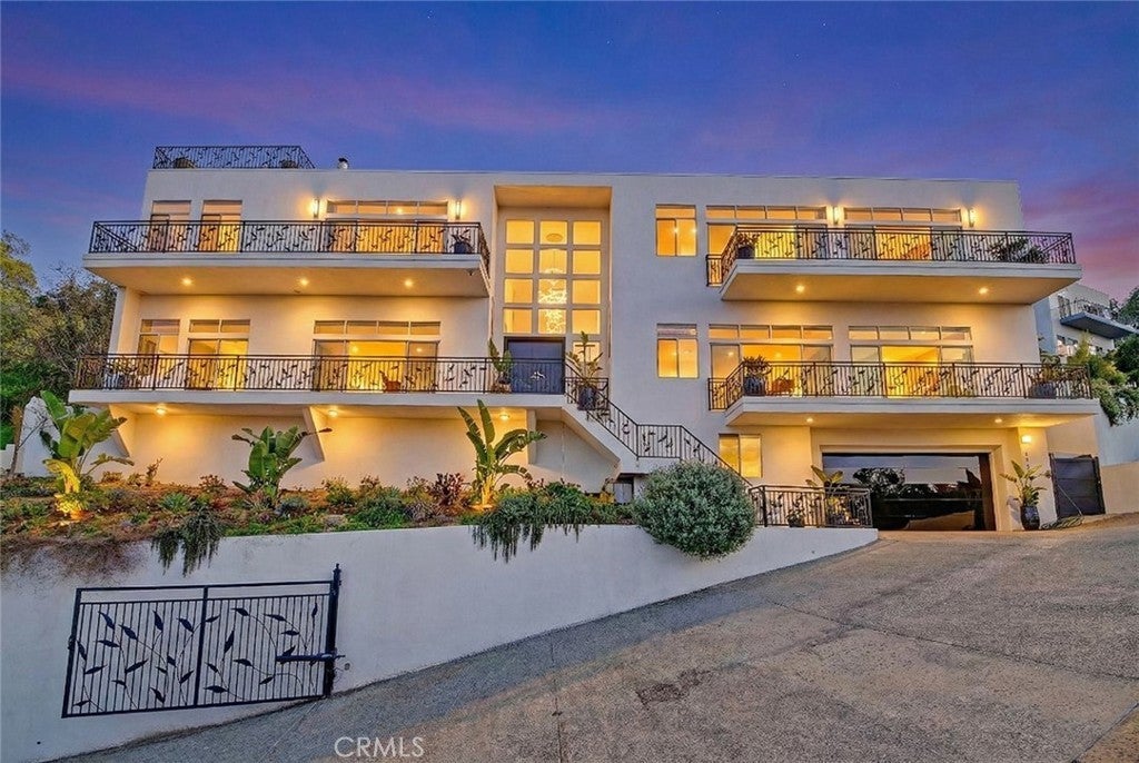 Photo of Listing #SR25265269