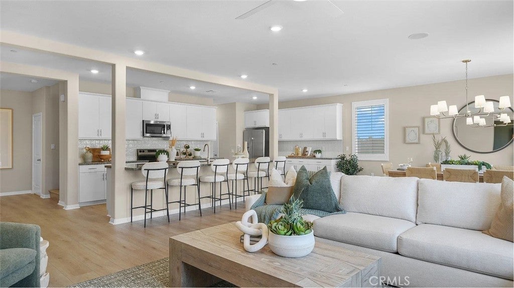 Photo of Listing #SW25267127