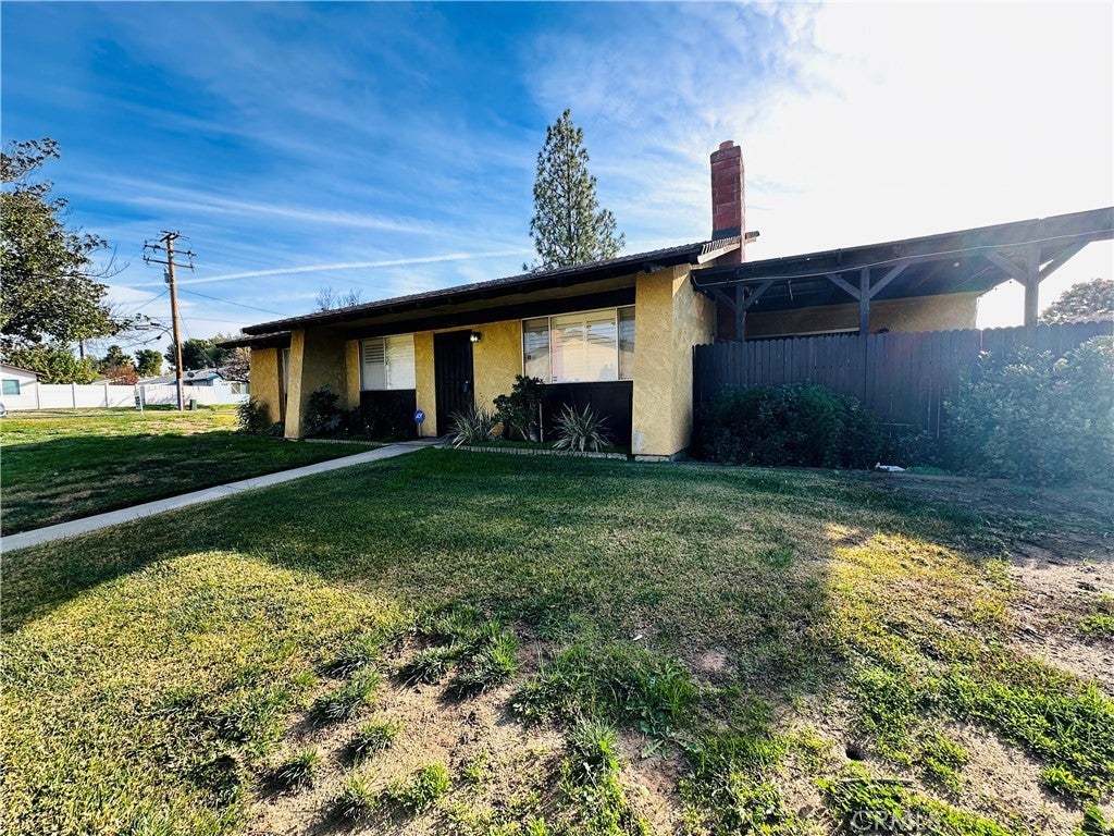 444 Thornton, Hemet