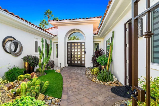 963 Mesa Grande Drive, Palm Desert