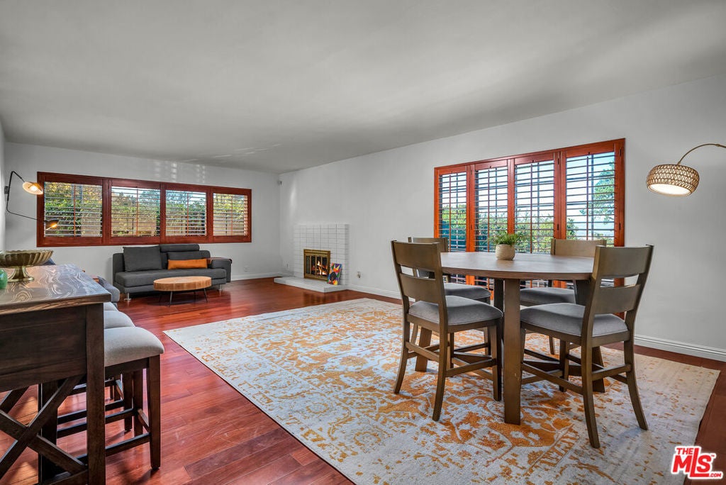 Photo of Listing #25623249