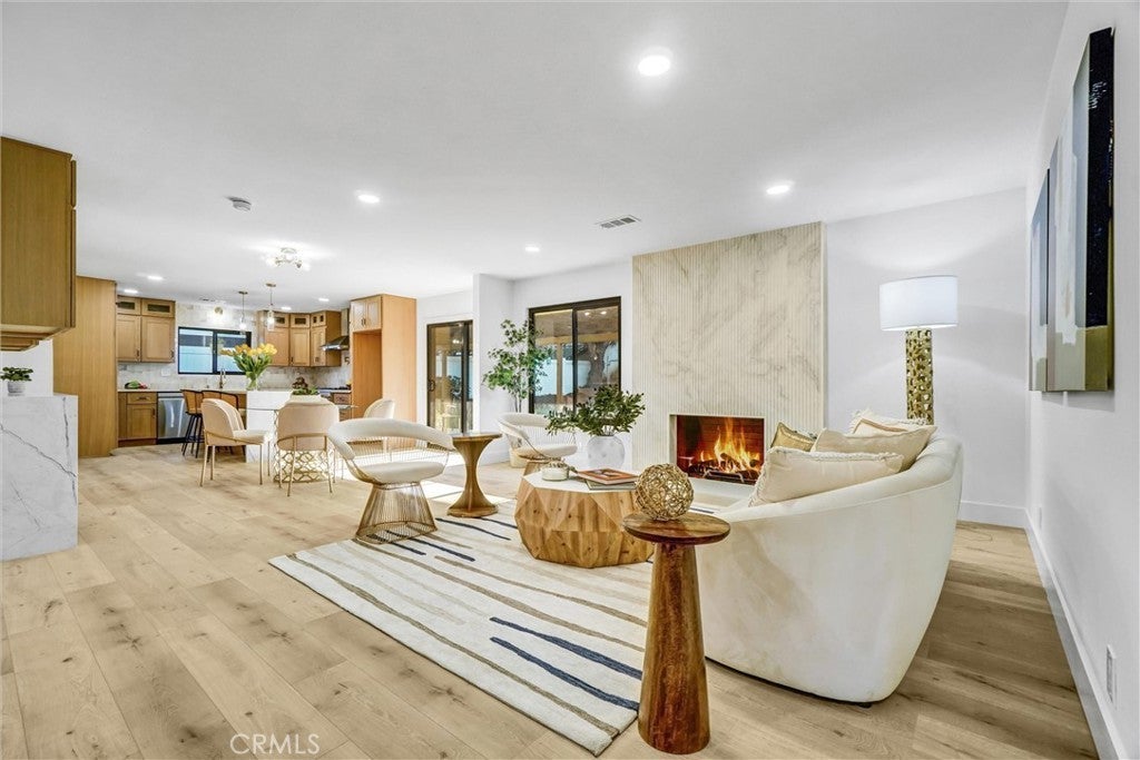 Photo of Listing #PW25267282