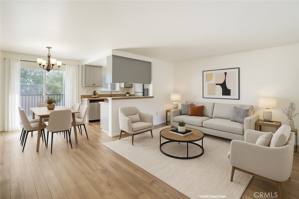 Photo of Listing #CV25267438