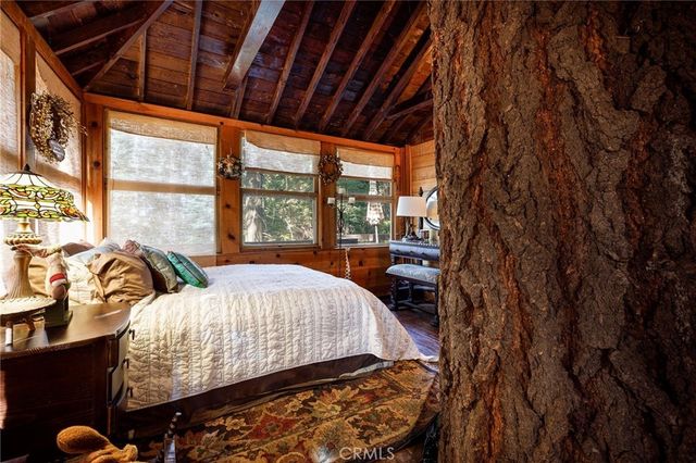 529 West Victoria Court, Lake Arrowhead