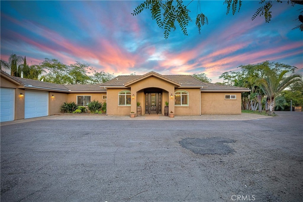 Photo of Listing #ND25266889