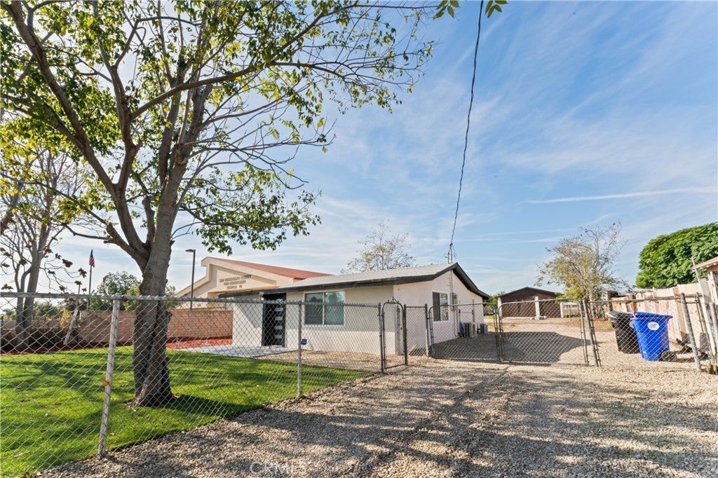 Photo of Listing #CV25266405