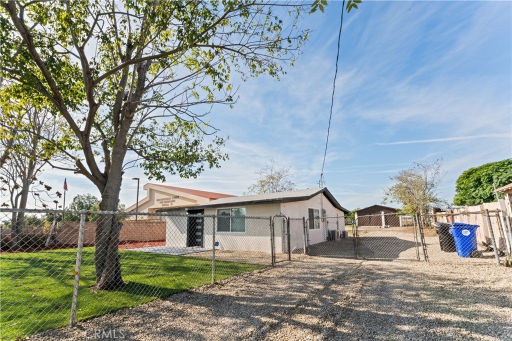 Photo of Listing #CV25266405