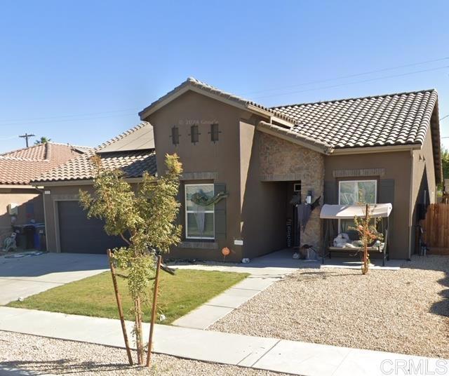 Photo of Listing #PTP2508829