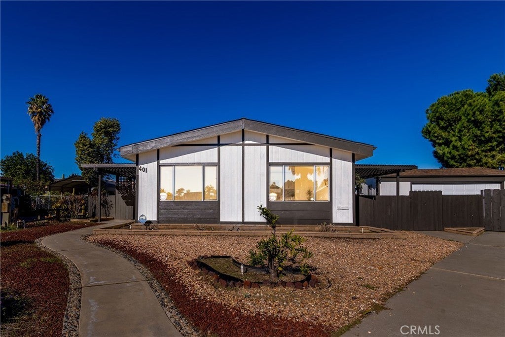 Photo of Listing #SW25267029