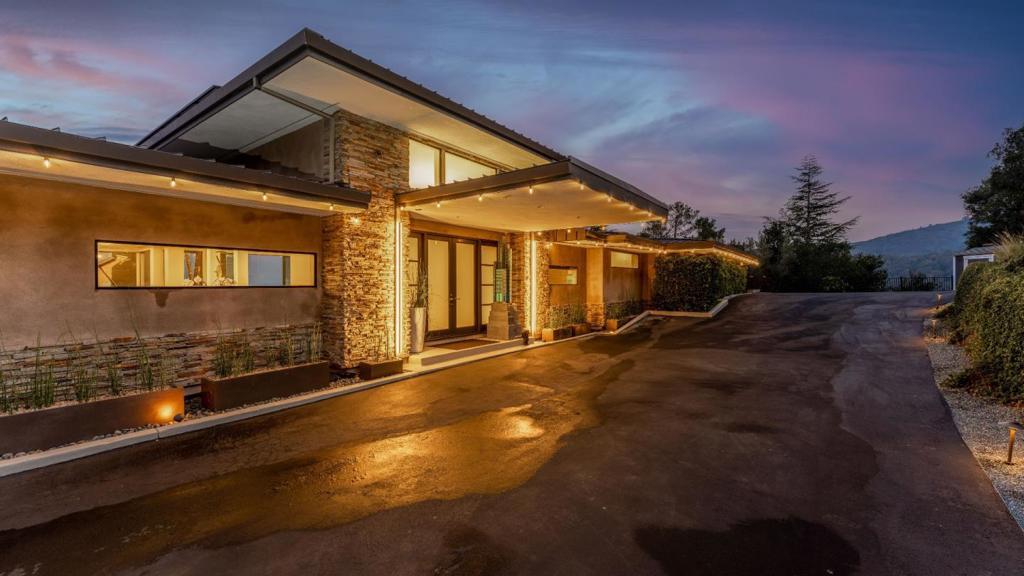 Photo of Listing #ML82028425