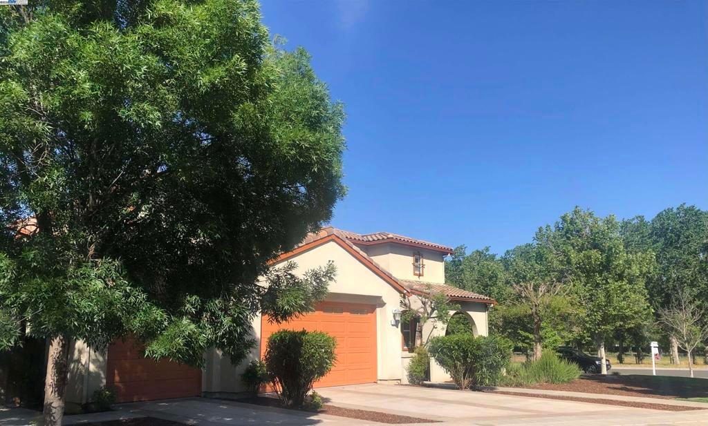 Photo of Listing #41118363