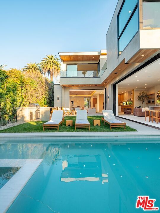 Photo of Listing #25623537