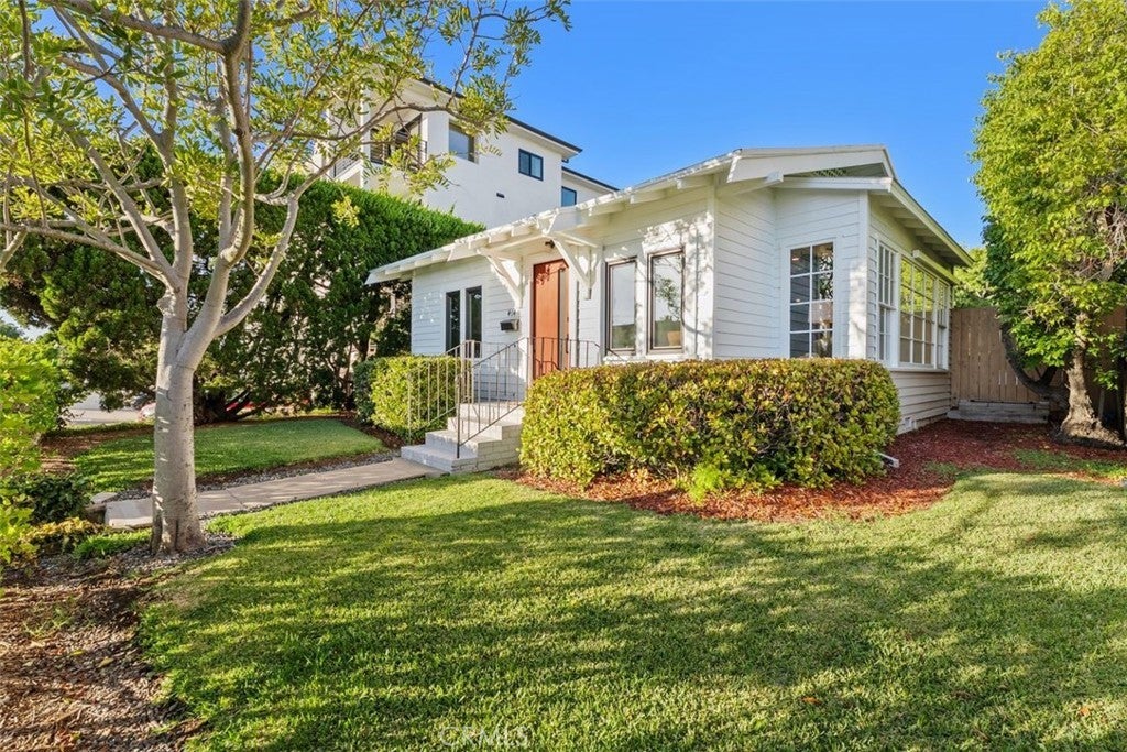 Photo of Listing #OC25267907