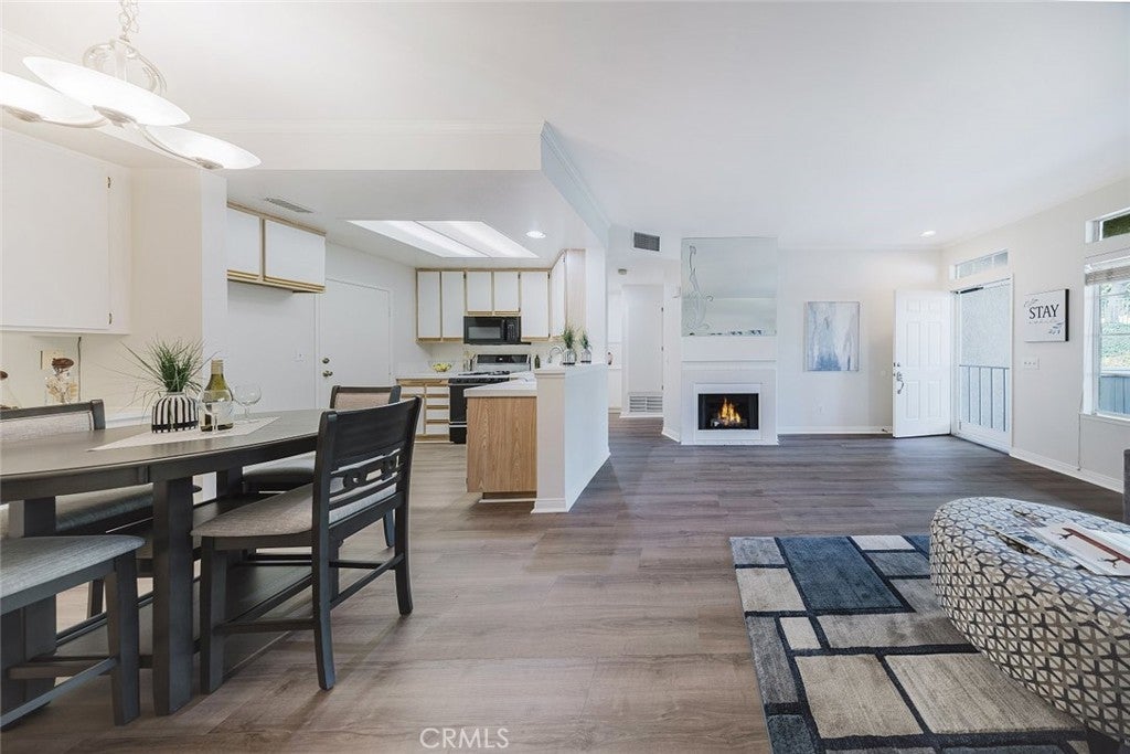 Photo of Listing #PW25263074