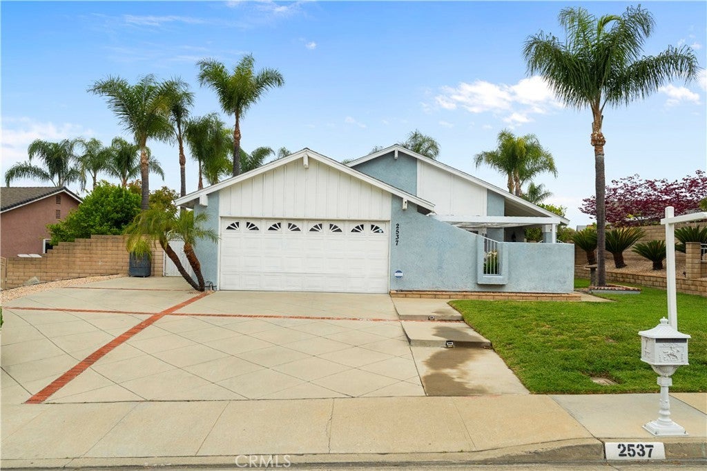 Photo of Listing #CV25268105