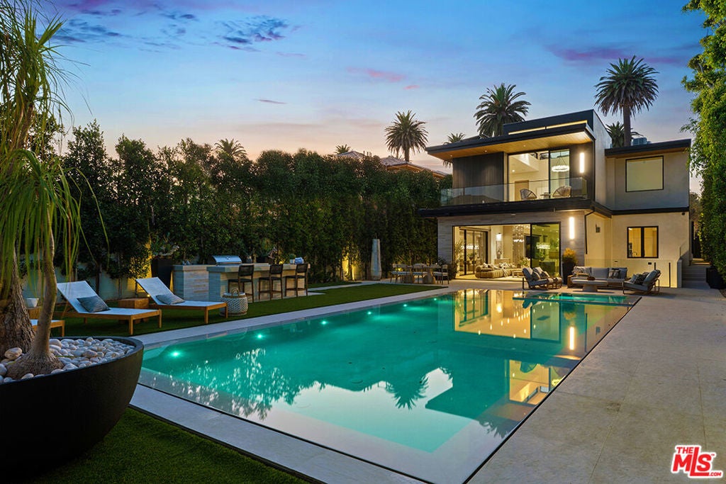 Photo of Listing #25622733