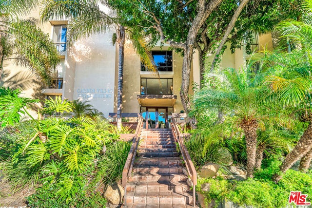 320 S Ardmore Avenue # 236, Los Angeles