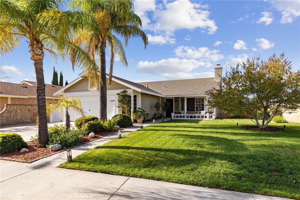 Photo of Listing #SR25260046