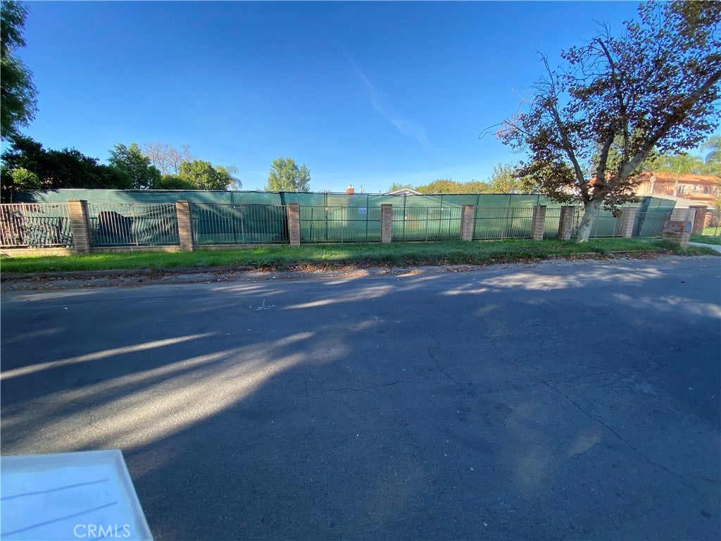 Photo of Listing #SR25268233