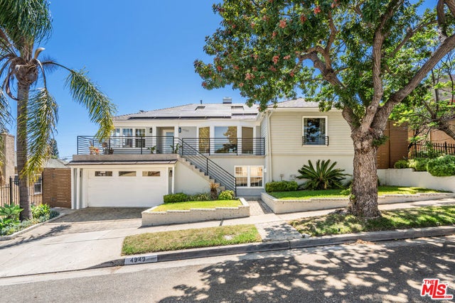 4949 Onaknoll Avenue, Los Angeles