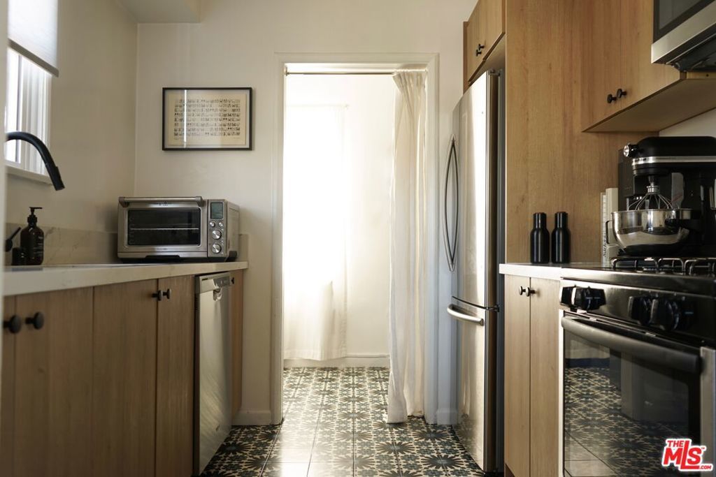 Photo of Listing #25623615