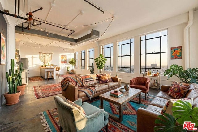 315 E 8th Street # 1102, Los Angeles