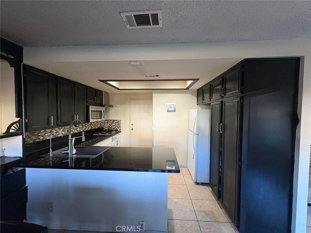 6100 Arbutus Avenue # 42, Huntington Park