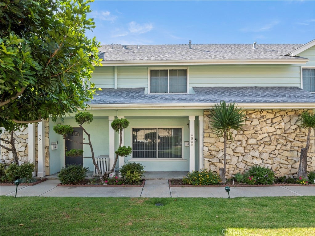 Photo of Listing #PW25231536