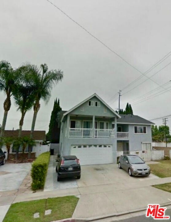 13472 Epping Way, Tustin