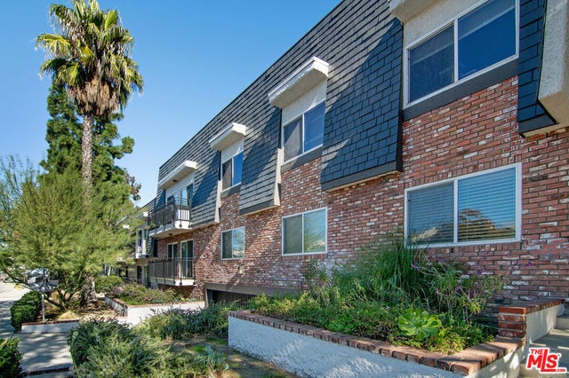 5252 Coldwater Canyon Avenue # 214, Sherman Oaks