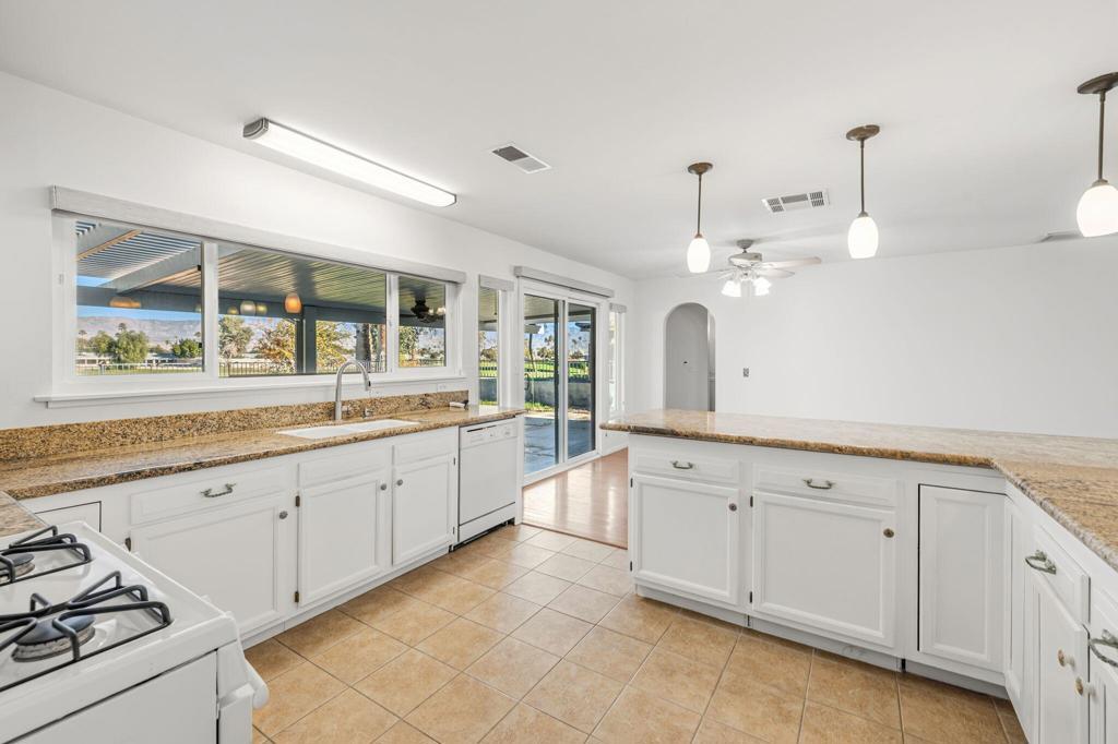 Photo of Listing #219139436DA