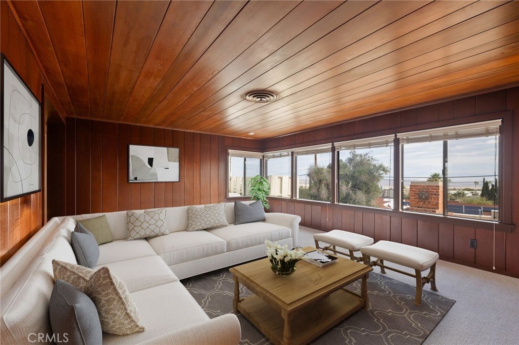 Photo of Listing #SR25268988