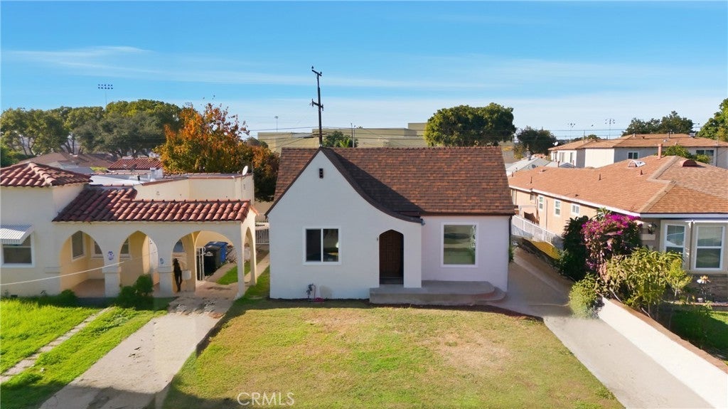 Photo of Listing #DW25268941