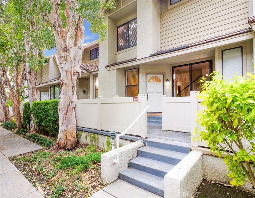 Photo of Listing #PV25267779