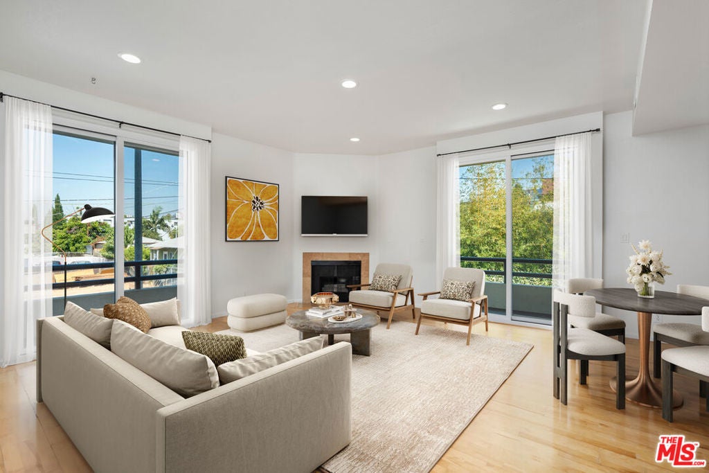 Photo of Listing #25624457