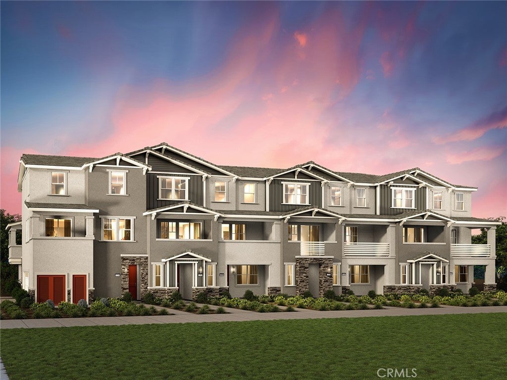 Photo of Listing #OC25269344