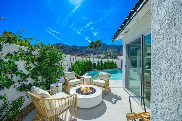 54990 Avenida Madero, La Quinta