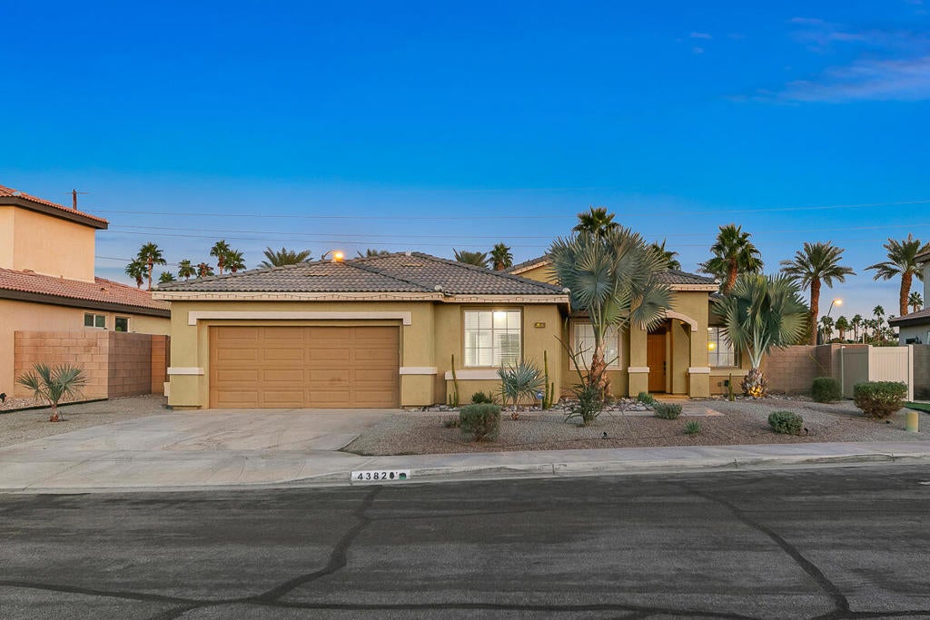 43820 Cape Cod Court, Indio