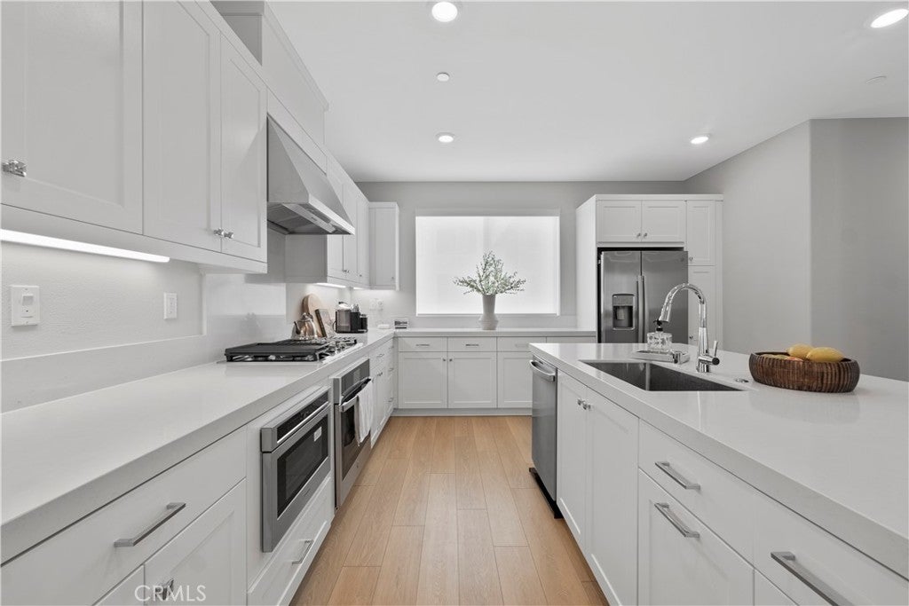 Photo of Listing #SR25269432