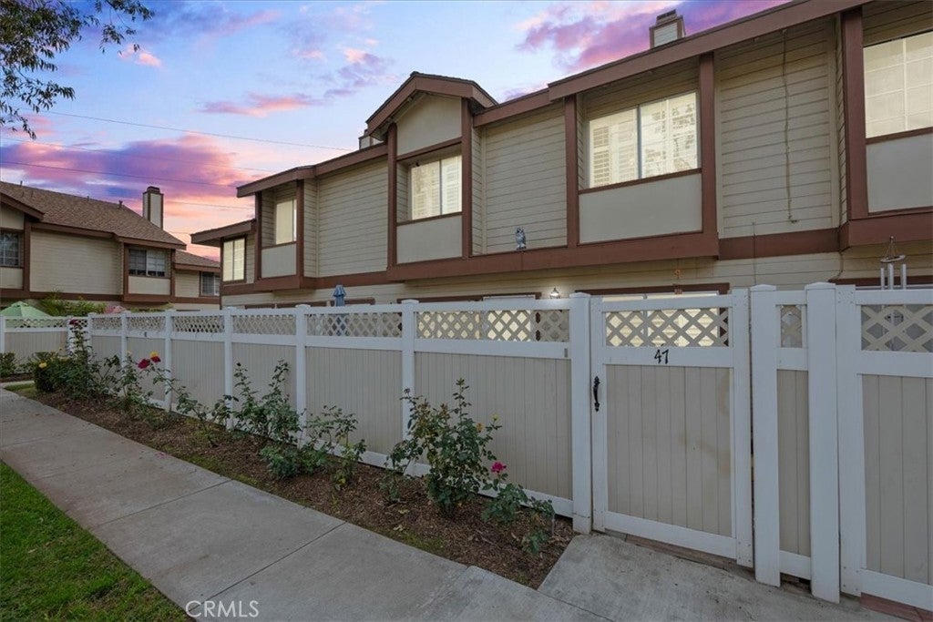 Photo of Listing #IV25261747