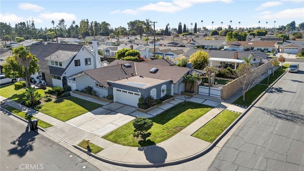 Photo of Listing #PW25269683