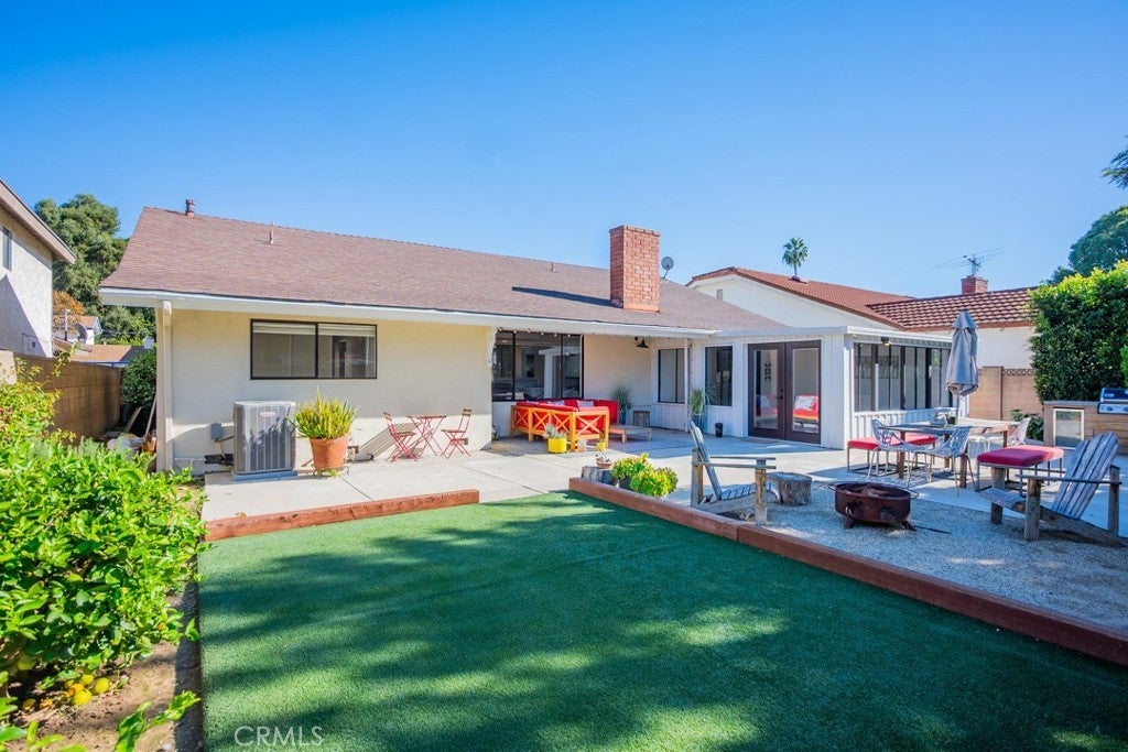 Photo of Listing #SR25269245