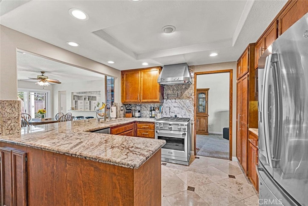 Photo of Listing #OC25268552