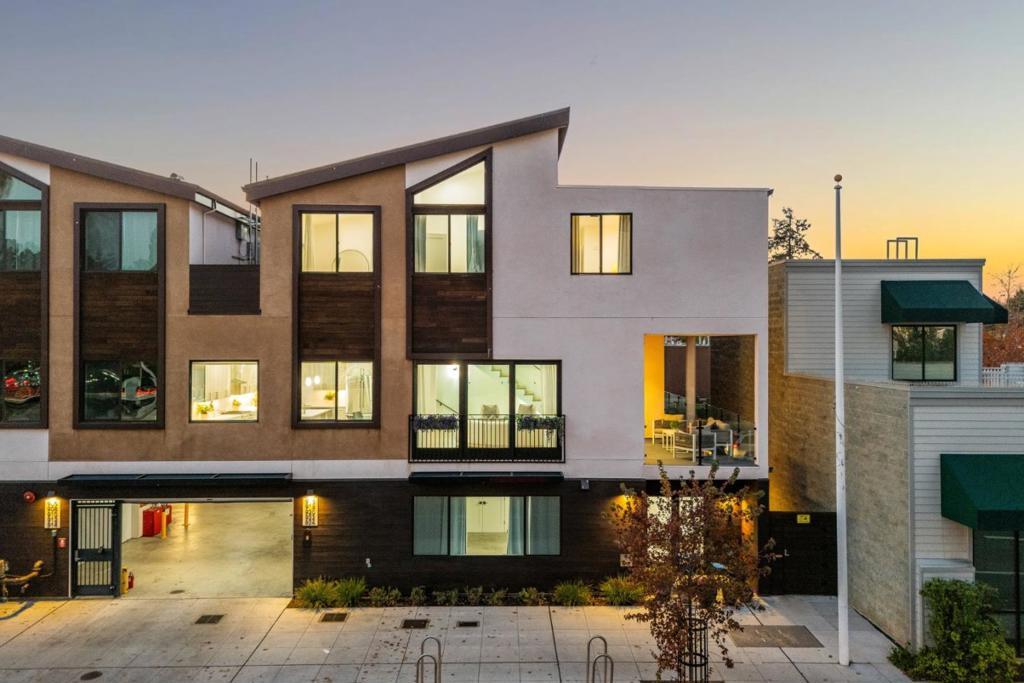 Photo of Listing #ML82028520