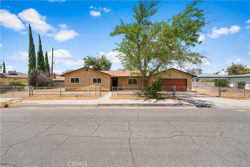 Photo of Listing #SR25270006