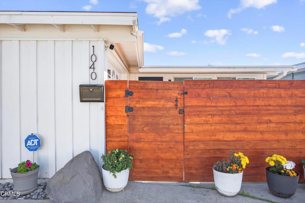 Photo of Listing #V1-33628