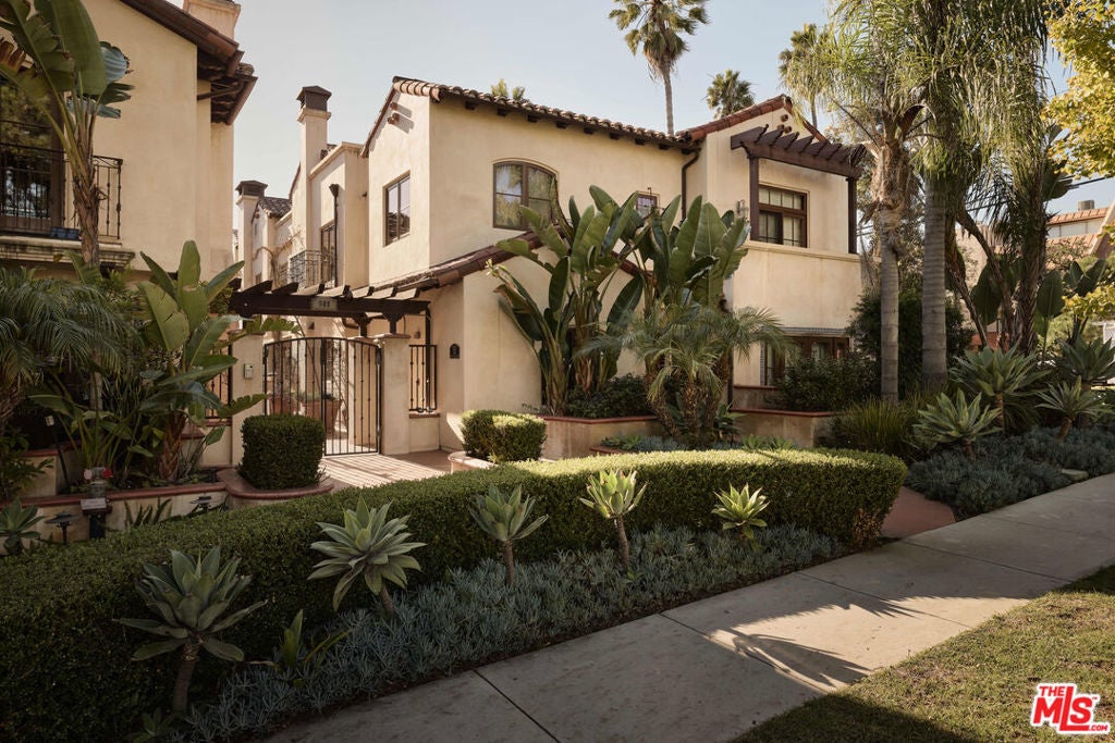 Photo of Listing #25623105